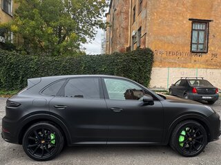 2019 Porsche Cayenne Turbo III, чёрный, 8000000 рублей, вид 3