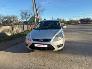 2008 Ford Focus II Рестайлинг, серебристый, 450000 рублей, вид 2