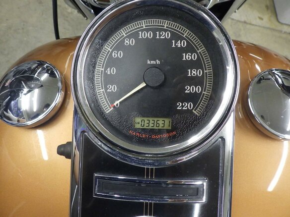2008 Harley-Davidson Road King, оранжевый, 925000 рублей - вид 6