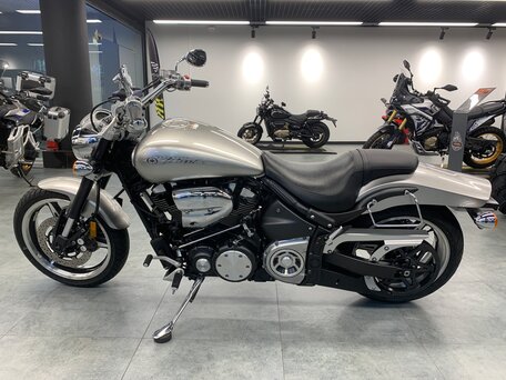 2005 Yamaha XV 1700 Warrior, серый, 990000 рублей, вид 2