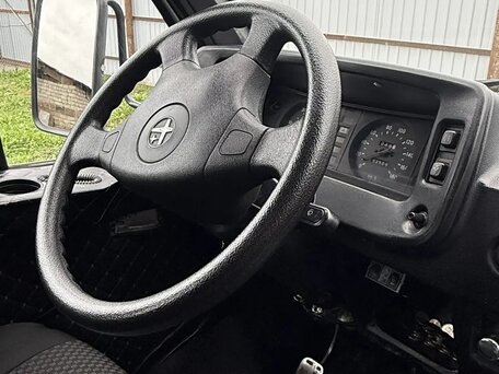 2001 ГАЗ ГАЗель (33023/330273) Фермер, белый, 750000 рублей, вид 5