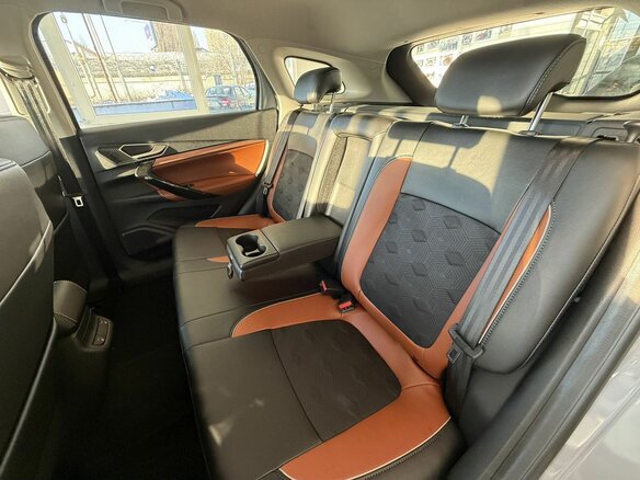 2026 Lada (ВАЗ) Vesta SW Cross I Рестайлинг (NG), серебристый, 1800000 рублей - вид 31