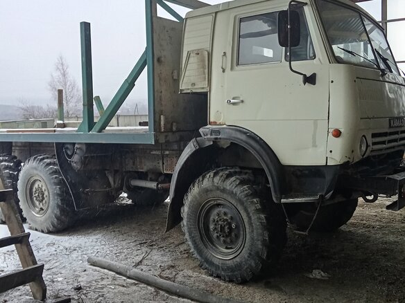 1989 КамАЗ 4310, белый, 650000 рублей