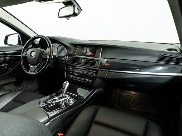 2016 BMW 5 серии 520i VI (F10/F11/F07) Рестайлинг, чёрный, 2299700 рублей - вид 8