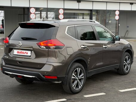 2021 Nissan X-Trail III Рестайлинг, коричневый, 2065000 рублей, вид 5