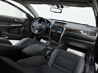 2017 Toyota Camry VII (XV50) Рестайлинг, чёрный, 1825000 рублей, вид 5
