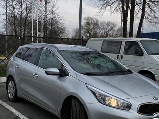 2014 Kia Ceed II, серебристый, 800000 рублей, вид 3