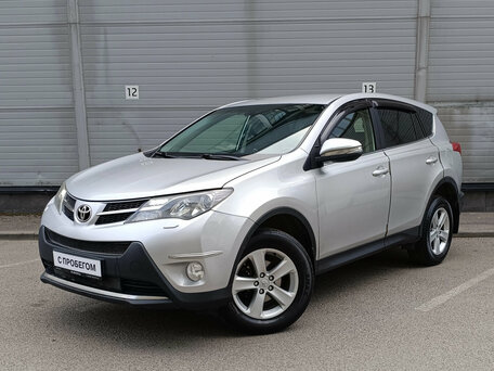 2013 Toyota RAV4 IV (XA40), серебристый, 1549000 рублей, вид 1