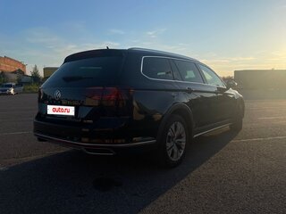 2020 Volkswagen Passat Alltrack B8 Рестайлинг, чёрный, 3000000 рублей, вид 4