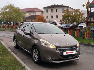 2014 Peugeot 208 I, бежевый, 600000 рублей, вид 1