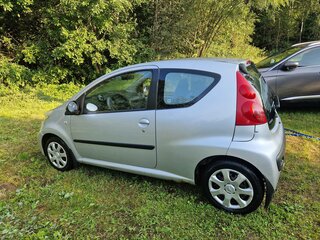 2010 Peugeot 107 I Рестайлинг, серый, 450000 рублей, вид 5