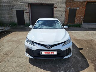 2021 Toyota Camry US Market VIII (XV70) Рестайлинг, белый, 3050000 рублей, вид 1