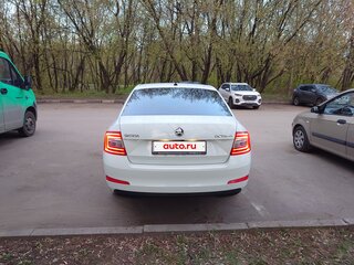 2016 Skoda Octavia III (A7), белый, 1650000 рублей, вид 4