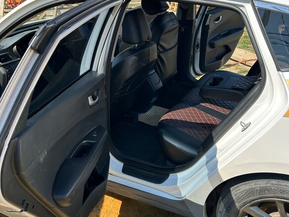 2019 Kia Optima IV Рестайлинг, белый, 1250000 рублей - вид 7