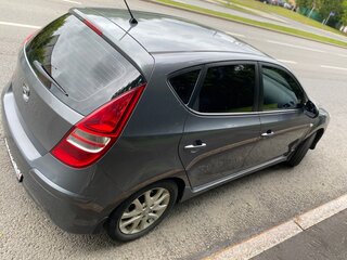 2011 Hyundai i30 I Рестайлинг, серый, 750000 рублей, вид 5