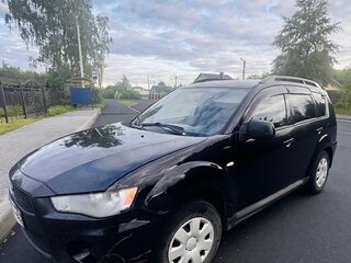 2010 Mitsubishi Outlander II Рестайлинг, чёрный, 800000 рублей, вид 1