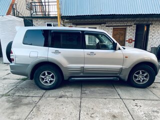 2002 Mitsubishi Pajero III, серебристый, 1200000 рублей, вид 3