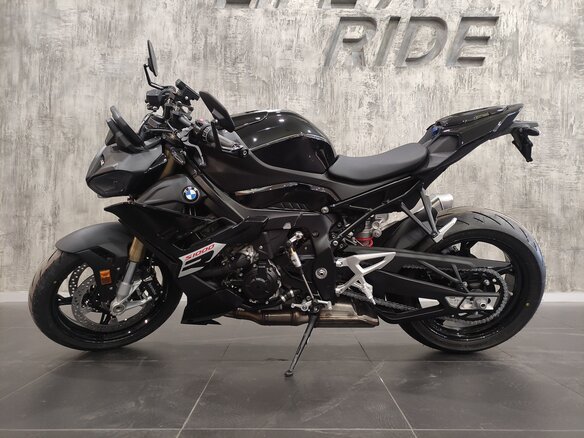 2025 BMW S 1000 R, серый, 2472750 рублей - вид 7