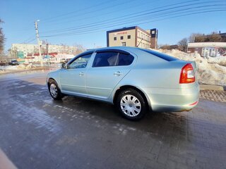 2012 Skoda Octavia II (A5) Рестайлинг, зелёный, 600000 рублей, вид 4