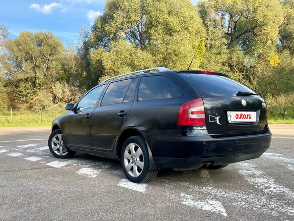 2008 Skoda Octavia II (A5), чёрный, 750000 рублей - вид 4