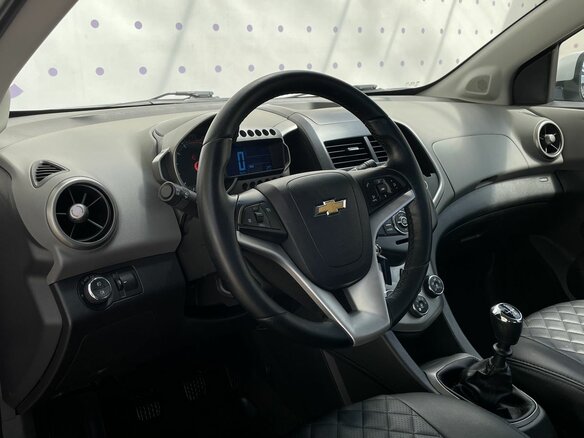 2012 Chevrolet Aveo II, серебристый, 765000 рублей - вид 11