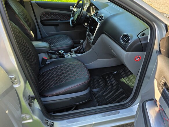 2008 Ford Focus II Рестайлинг, серебристый, 549000 рублей - вид 11