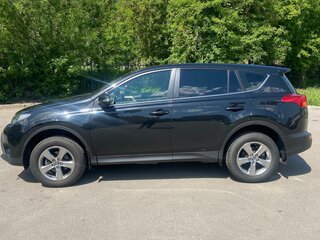 2015 Toyota RAV4 IV (XA40), чёрный, 2300000 рублей, вид 2