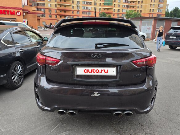 2011 Infiniti FX FX37 II (S51) Рестайлинг, коричневый - вид 7