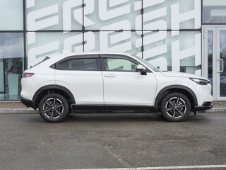 2021 Honda Vezel II, белый, 2120000 рублей, вид 5
