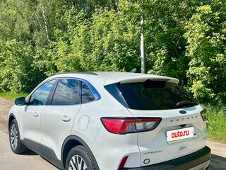 2020 Ford Escape IV, белый, 1899000 рублей, вид 4