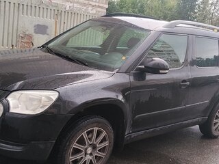 2012 Skoda Yeti I, чёрный, 700000 рублей, вид 4