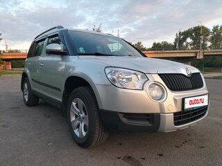2013 Skoda Yeti I, серебристый, 950000 рублей, вид 2