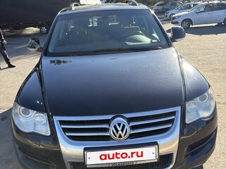 2009 Volkswagen Touareg I Рестайлинг, чёрный, 1000000 рублей, вид 1