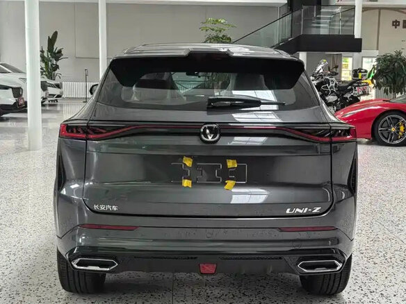 2026 Changan UNI-Z, серый - вид 4