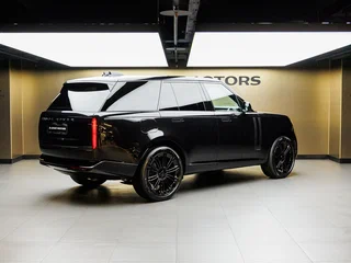 2026 Land Rover Range Rover D350 MHEV V, чёрный, 24820000 рублей, вид 3