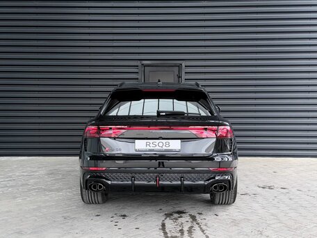 2026 Audi RS Q8 Performance I Рестайлинг, чёрный, 24900000 рублей, вид 5