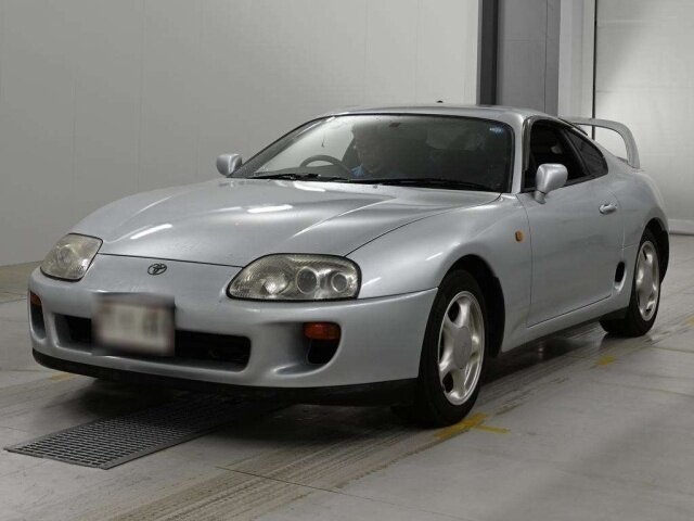 Открыть фотографии: Toyota Supra IV (A80)