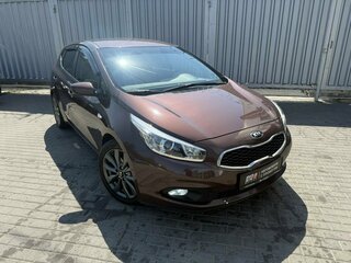 2013 Kia Ceed II, коричневый, 985000 рублей, вид 3
