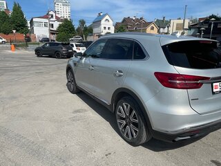 2023 Hongqi HS5 I, бежевый, 2600000 рублей, вид 5