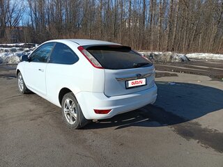 2010 Ford Focus II Рестайлинг, белый, 359000 рублей, вид 3