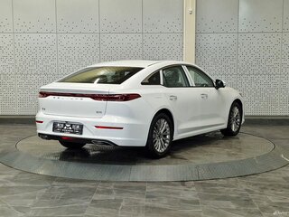 2024 Bestune B70 I Рестайлинг, белый, 3453000 рублей, вид 2