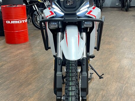 2026 QJMotor SRT 450 RX, красный, 625000 рублей, вид 3