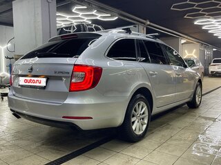 2014 Skoda Superb DSG II Рестайлинг, серый, 1300000 рублей, вид 4