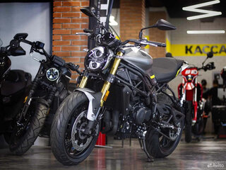 Benelli 752 S