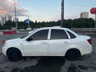 2013 Lada (ВАЗ) Granta I, белый, 320000 рублей, вид 2
