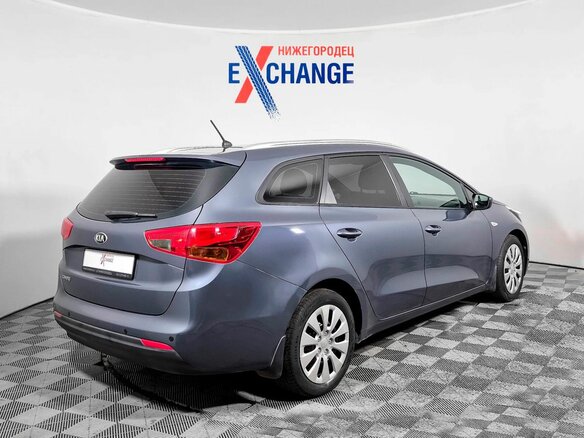 2016 Kia Ceed II Рестайлинг, синий, 1140000 рублей - вид 4