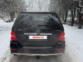 2010 Mercedes-Benz M-Класс 350 II (W164) Рестайлинг, чёрный, 2250000 рублей, вид 5