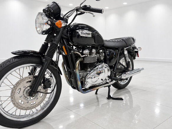 2007 Triumph Bonneville T100, чёрный, 459054 рублей - вид 9