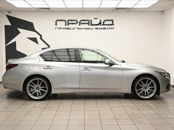 2017 Infiniti Q50 I Рестайлинг, серебристый, 2060000 рублей - вид 4