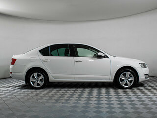 2016 Skoda Octavia III (A7), белый, 1627000 рублей, вид 4